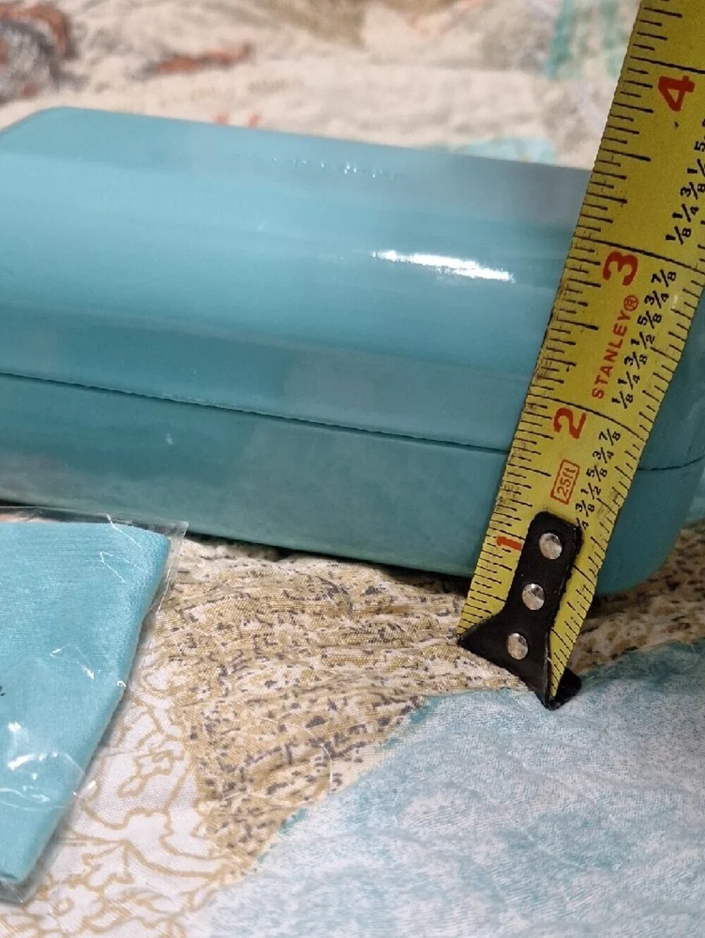 Tiffany & Co. Eye Glass Case And Glass Cleaning Cloth